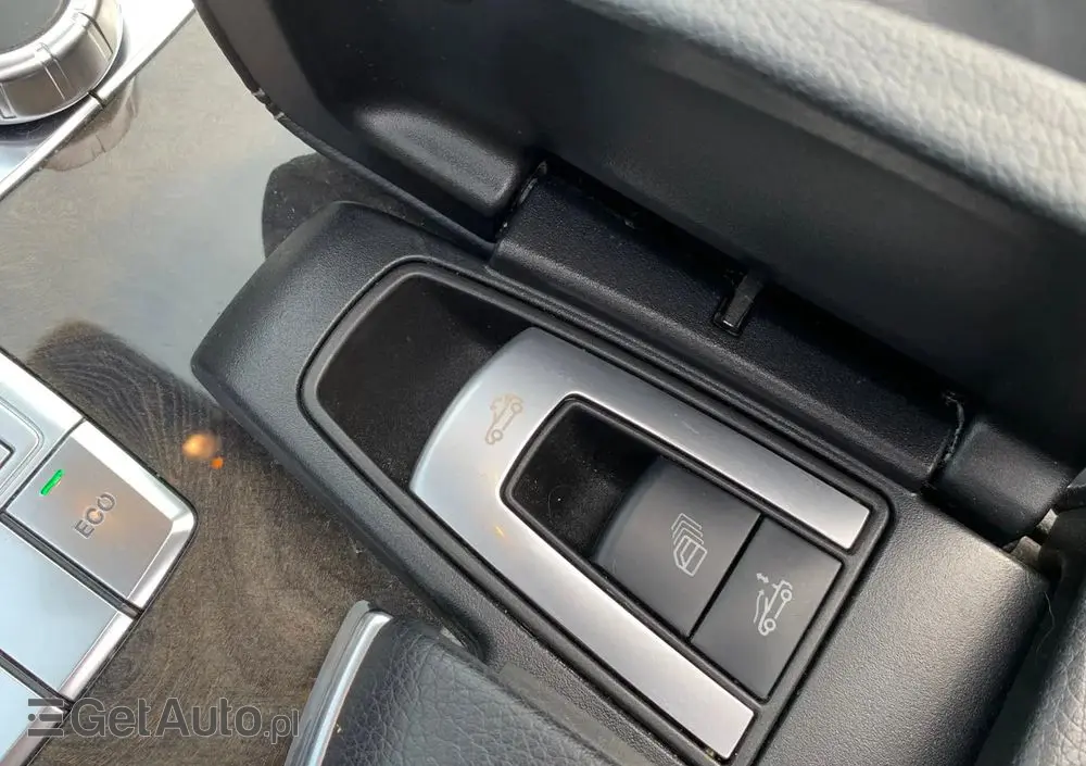 MERCEDES-BENZ SL 500 7G-TRONIC