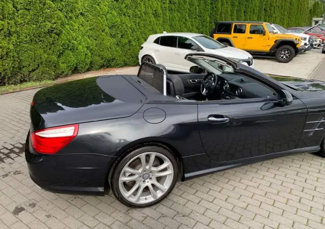 MERCEDES-BENZ SL 500 7G-TRONIC