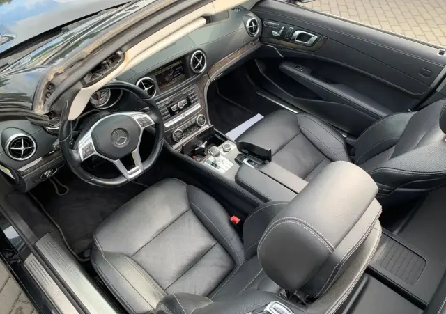 MERCEDES-BENZ SL 500 7G-TRONIC