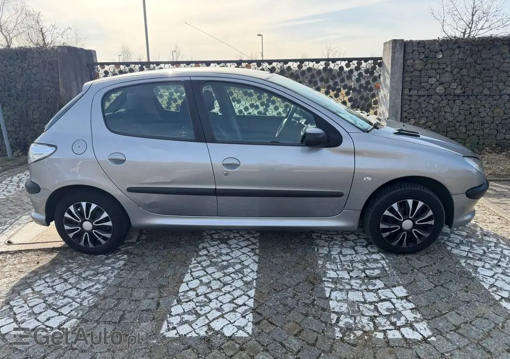 PEUGEOT 206 HDi eco 70 Filou