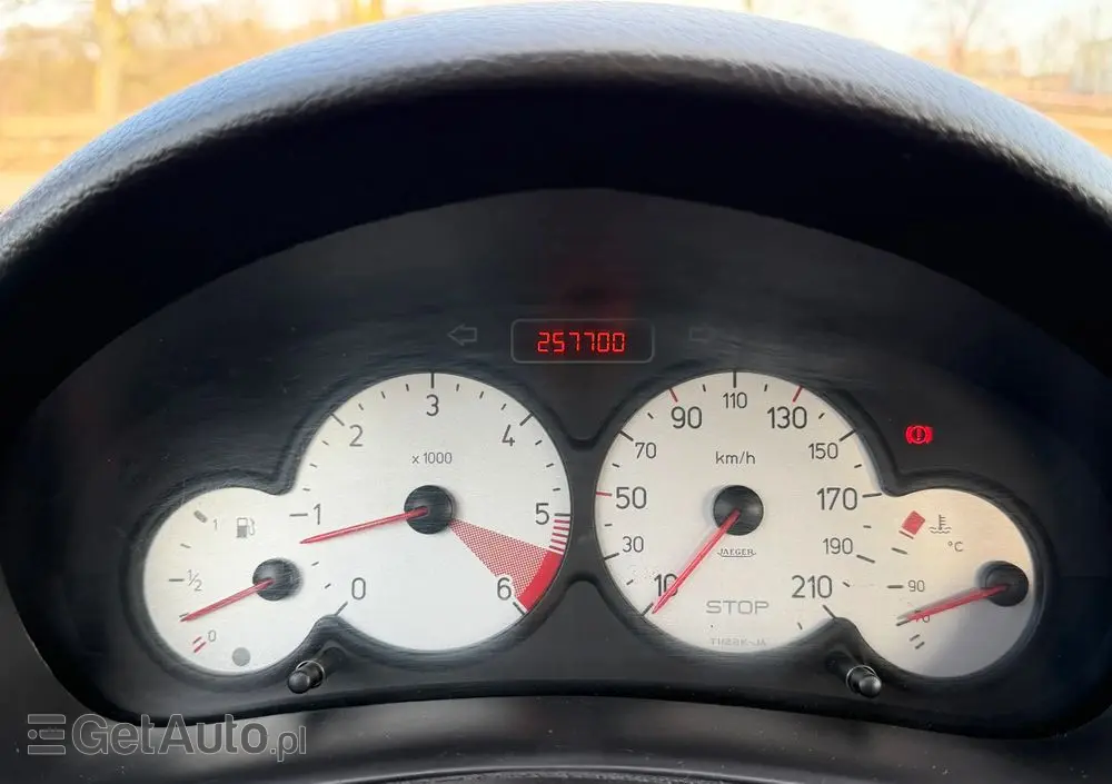 PEUGEOT 206 HDi eco 70 Filou