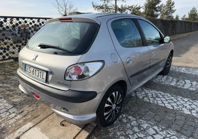 PEUGEOT 206 HDi eco 70 Filou