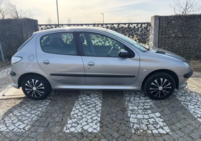 PEUGEOT 206 HDi eco 70 Filou