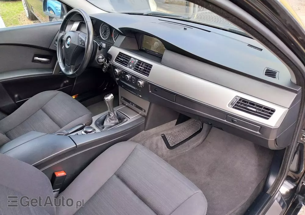 BMW Seria 5 525d