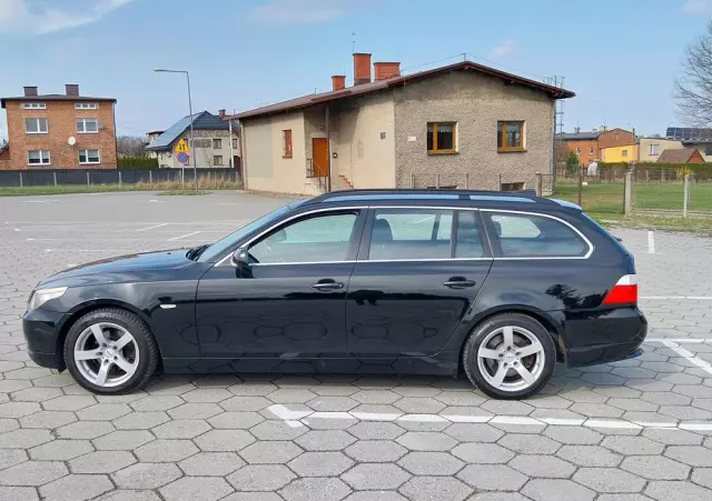 BMW Seria 5 525d