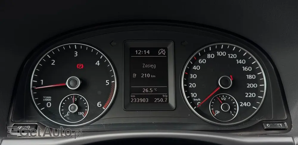 VOLKSWAGEN Touran 2.0 TDI DPF BlueMotion Technology Life