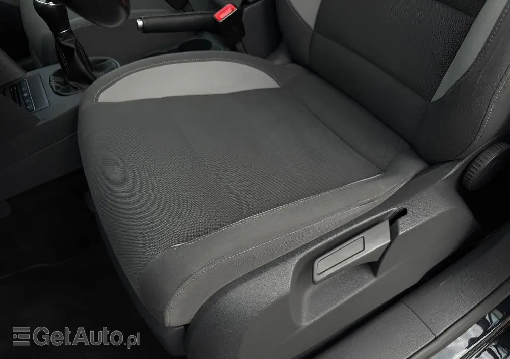 VOLKSWAGEN Touran 2.0 TDI DPF BlueMotion Technology Life