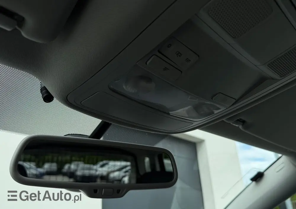 VOLKSWAGEN Touran 2.0 TDI DPF BlueMotion Technology Life