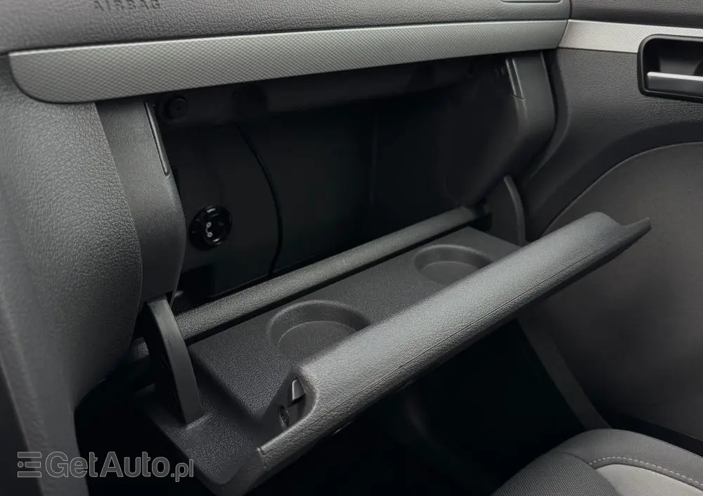 VOLKSWAGEN Touran 2.0 TDI DPF BlueMotion Technology Life