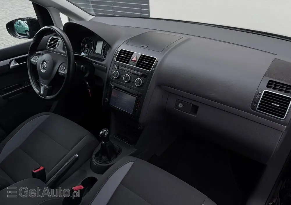 VOLKSWAGEN Touran 2.0 TDI DPF BlueMotion Technology Life