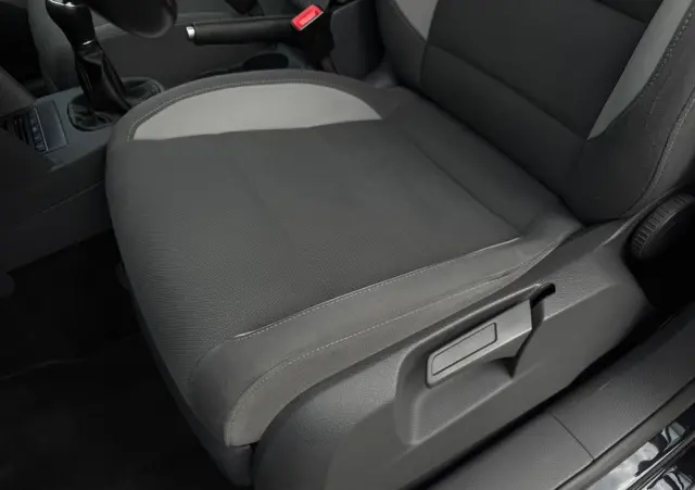 VOLKSWAGEN Touran 2.0 TDI DPF BlueMotion Technology Life