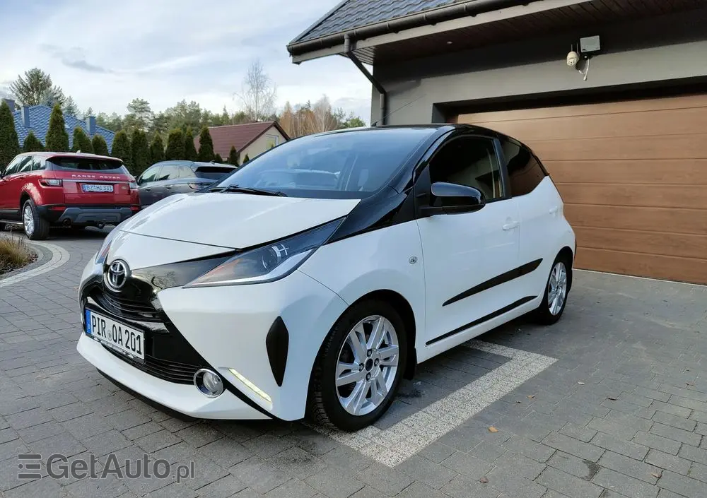 TOYOTA Aygo X
