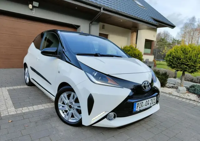 TOYOTA Aygo X