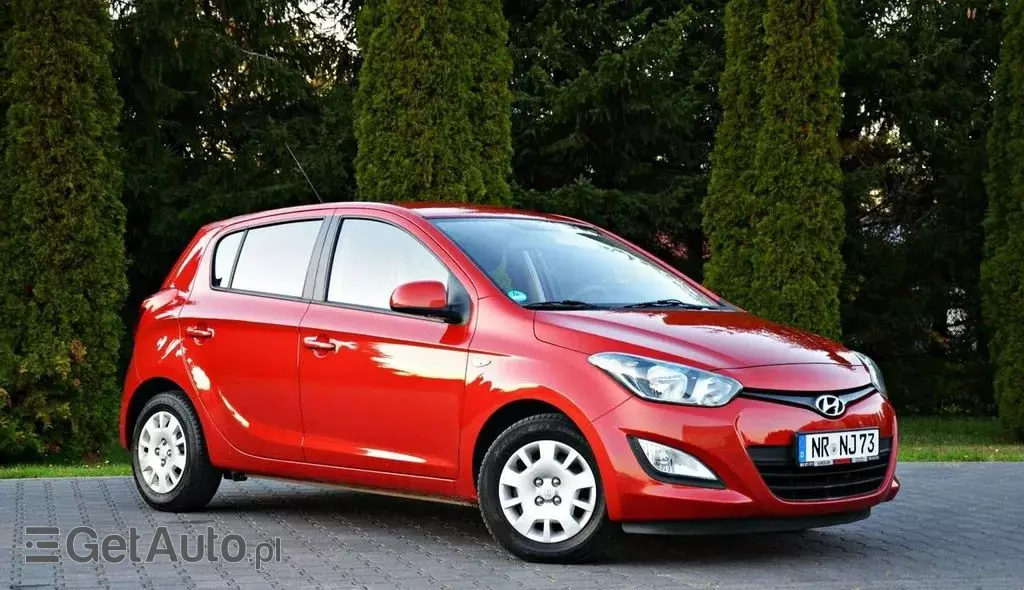 HYUNDAI I20 