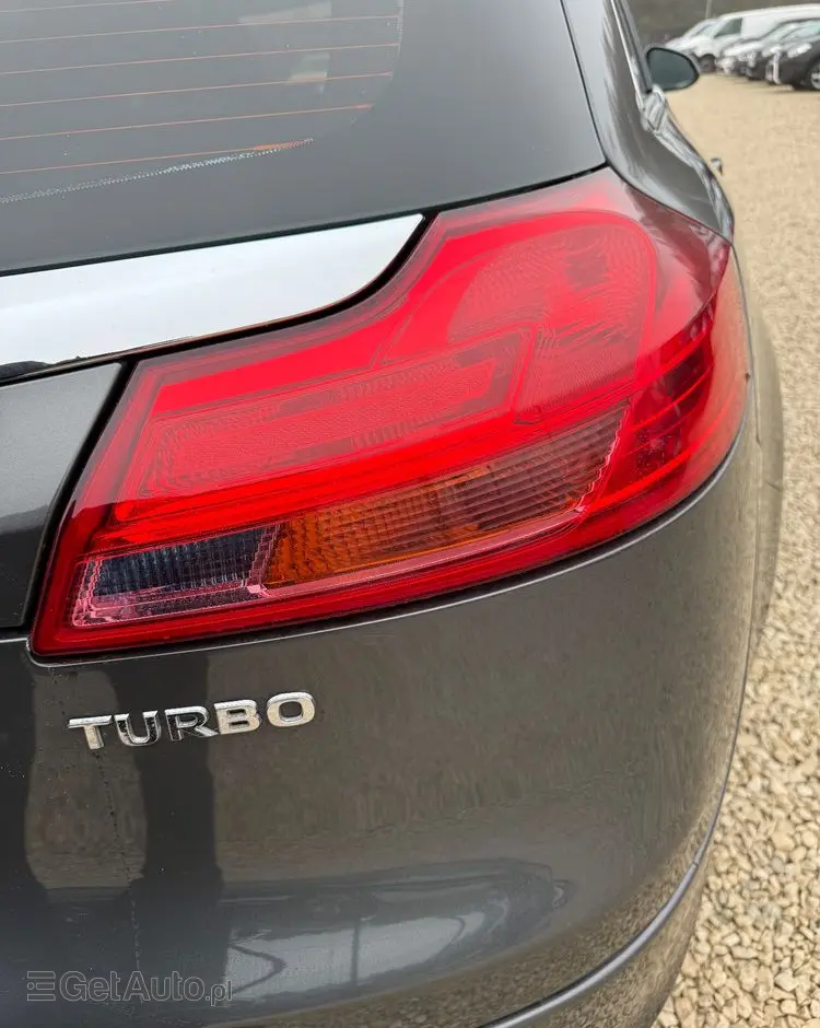 OPEL Insignia 1.6 Turbo Edition