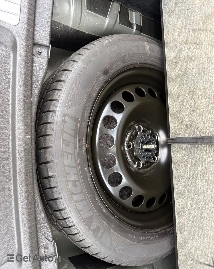 OPEL Insignia 1.6 Turbo Edition