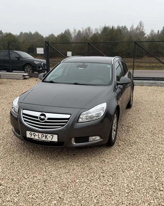 OPEL Insignia 1.6 Turbo Edition