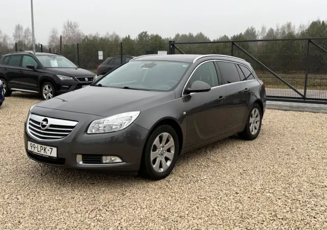 OPEL Insignia 1.6 Turbo Edition