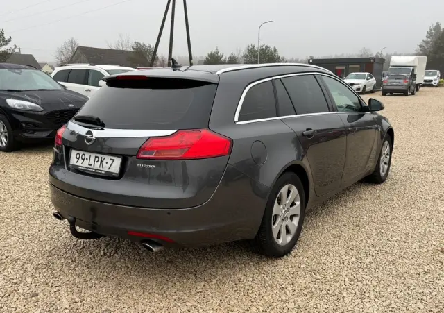 OPEL Insignia 1.6 Turbo Edition