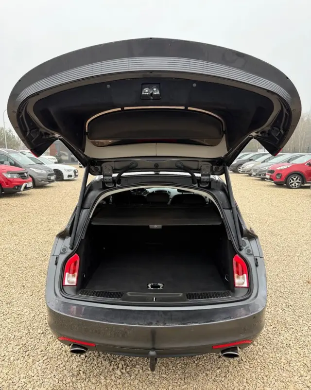 OPEL Insignia 1.6 Turbo Edition