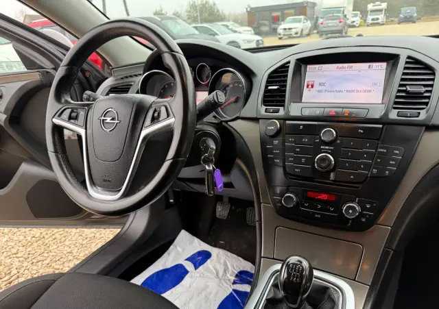 OPEL Insignia 1.6 Turbo Edition
