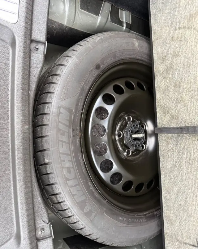 OPEL Insignia 1.6 Turbo Edition