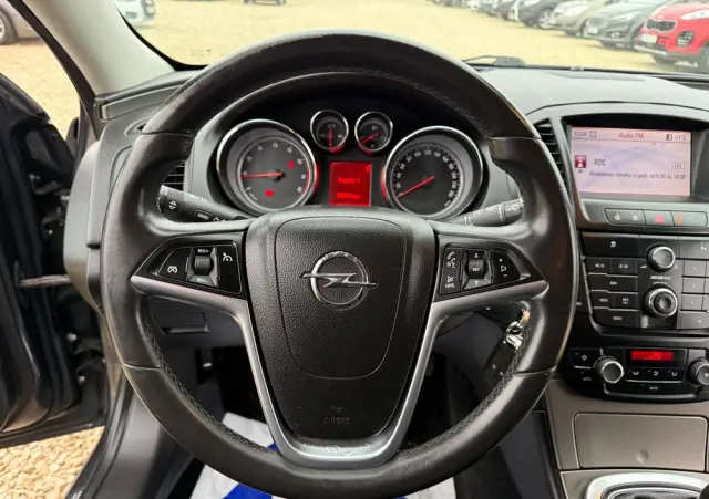 OPEL Insignia 1.6 Turbo Edition