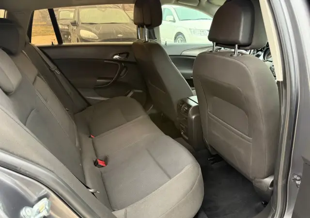 OPEL Insignia 1.6 Turbo Edition