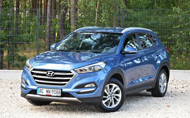 HYUNDAI Tucson 