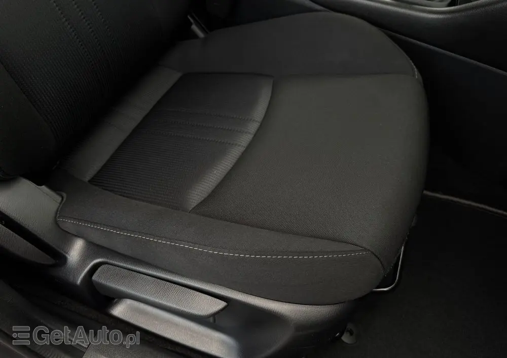 MAZDA CX-3 SKYACTIV-D 115 FWD Center-Line