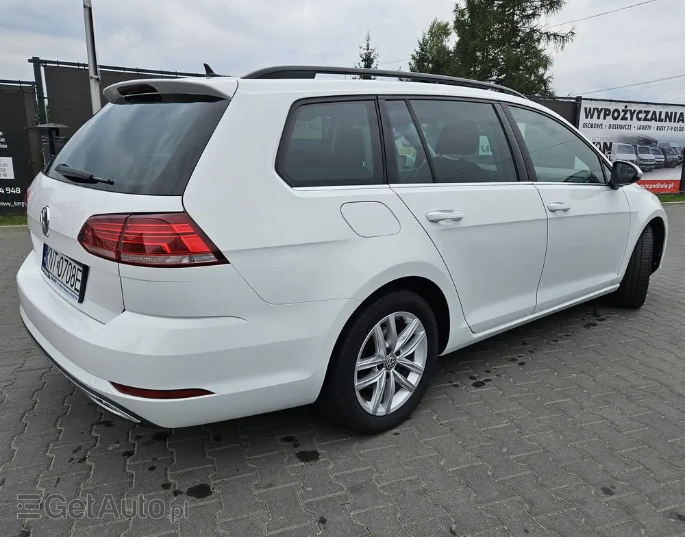 VOLKSWAGEN Golf Variant 2.0 TDI SCR DSG Active