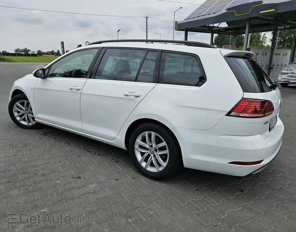 VOLKSWAGEN Golf Variant 2.0 TDI SCR DSG Active