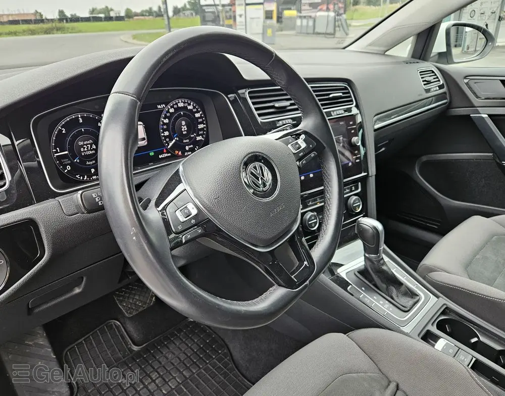VOLKSWAGEN Golf Variant 2.0 TDI SCR DSG Active