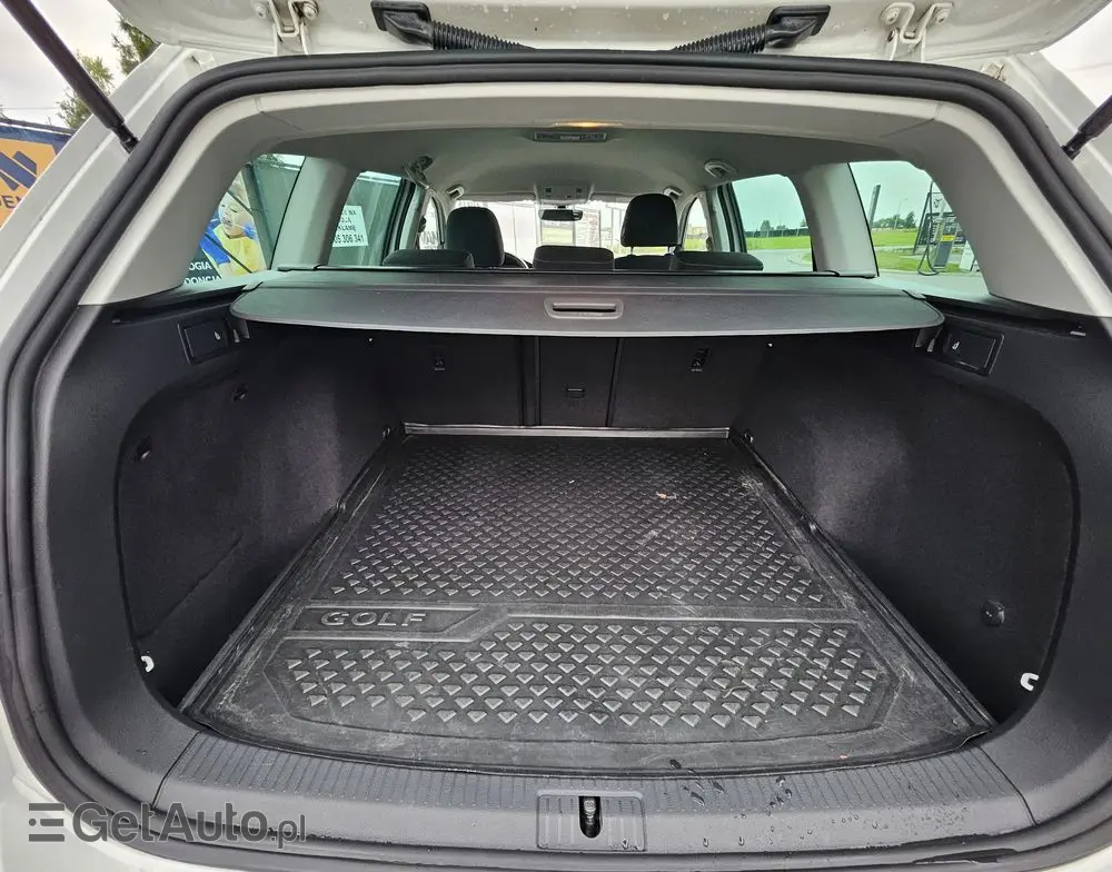 VOLKSWAGEN Golf Variant 2.0 TDI SCR DSG Active