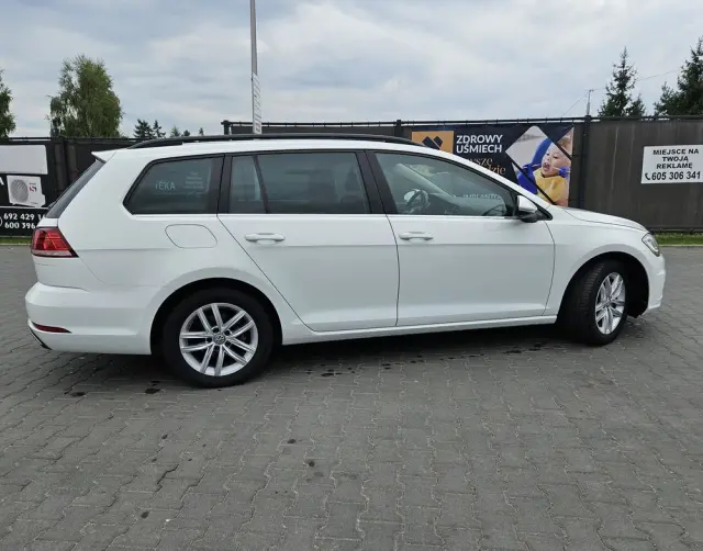 VOLKSWAGEN Golf Variant 2.0 TDI SCR DSG Active