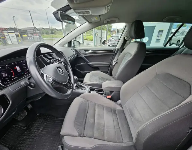 VOLKSWAGEN Golf Variant 2.0 TDI SCR DSG Active