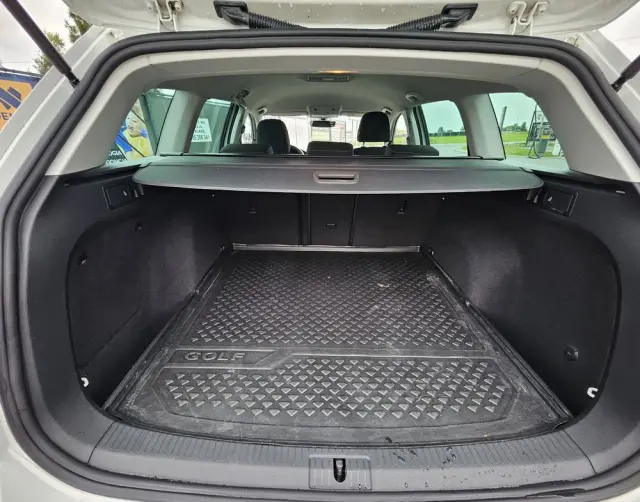 VOLKSWAGEN Golf Variant 2.0 TDI SCR DSG Active