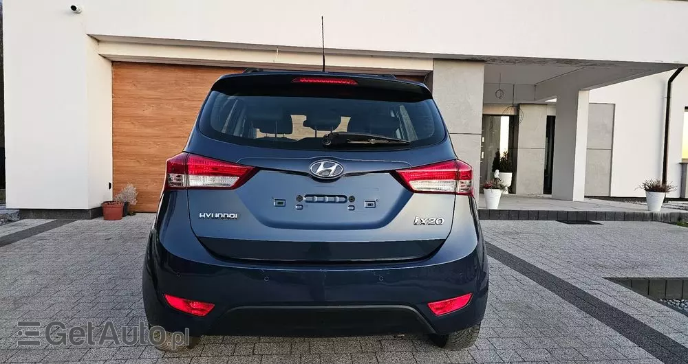 HYUNDAI Ix20 1.4 blue Comfort