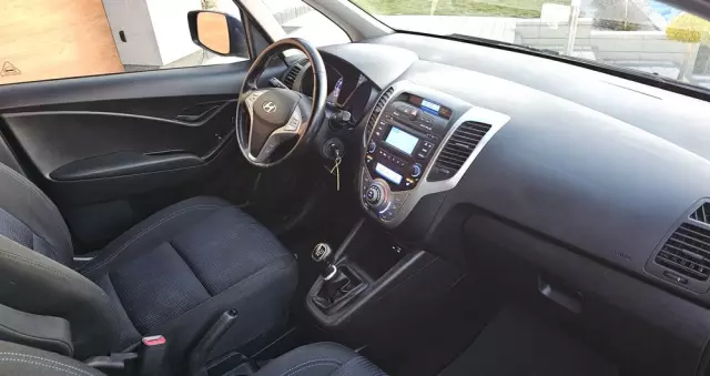 HYUNDAI Ix20 1.4 blue Comfort