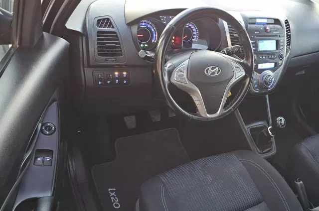 HYUNDAI Ix20 1.4 blue Comfort
