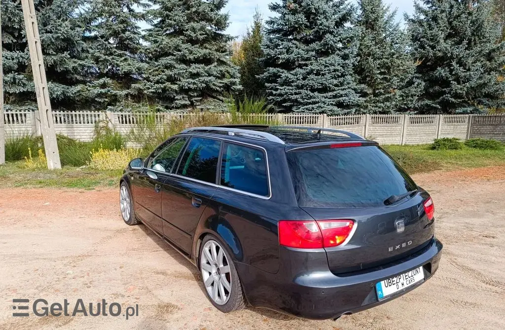 SEAT Exeo 