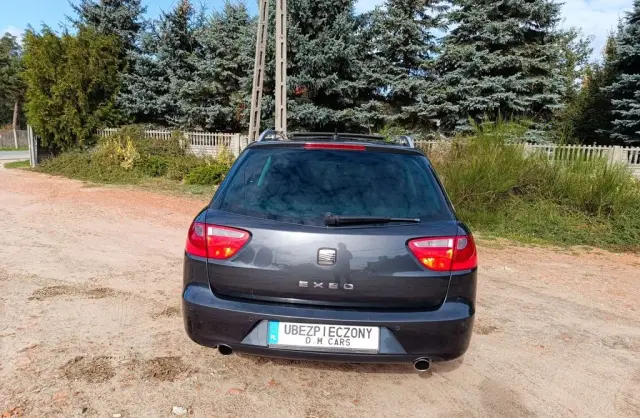 SEAT Exeo 