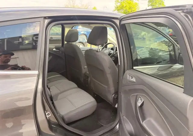 FORD C-MAX 1.5 EcoBoost Titanium ASS