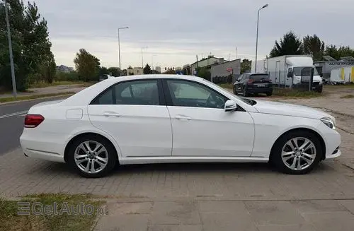 MERCEDES-BENZ Klasa E 