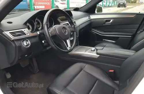 MERCEDES-BENZ Klasa E 