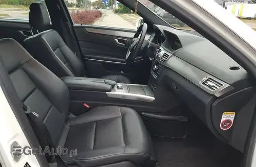 MERCEDES-BENZ Klasa E 