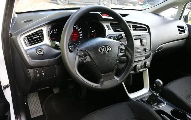 KIA Ceed Cee'd 1.4 L