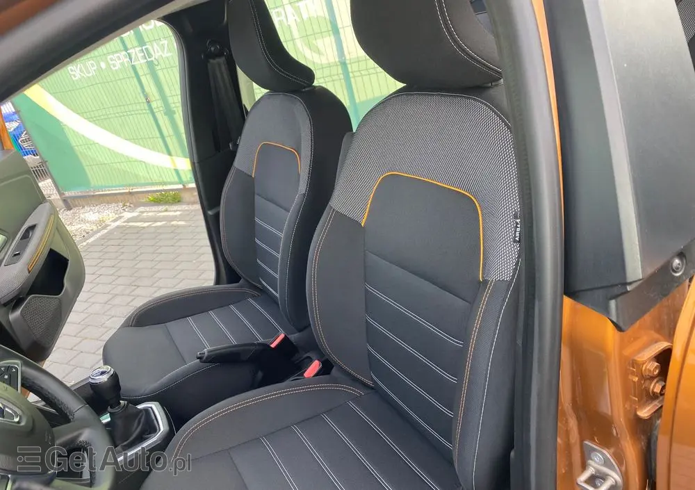 DACIA Sandero Stepway TCe 100 Celebration