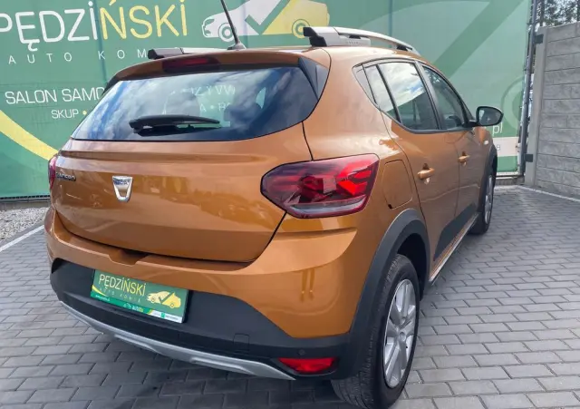 DACIA Sandero Stepway TCe 100 Celebration