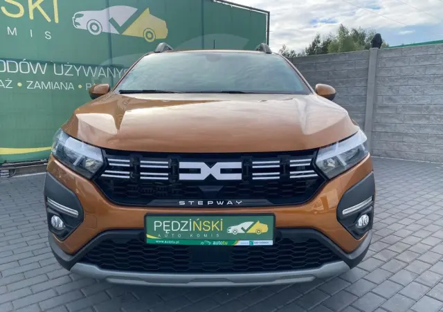 DACIA Sandero Stepway TCe 100 Celebration